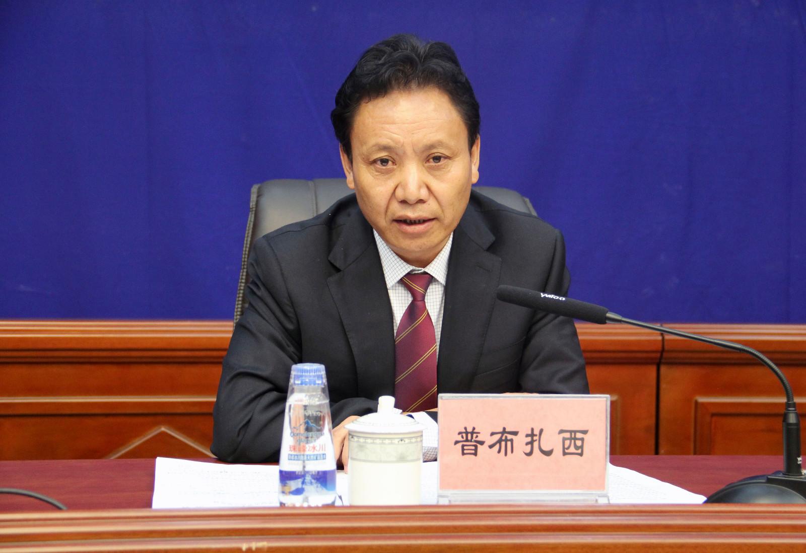 發(fā)言人：日喀則市市委常委、宣傳部長 普布扎西.jpg