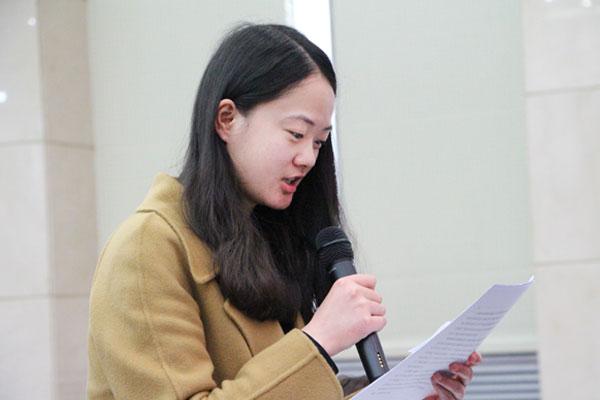 拉薩廣播電臺(tái)記者提問.jpg