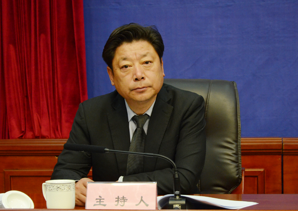 主持人：區(qū)黨委宣傳部巡視員、區(qū)政府新聞辦主任 晉美旺措.JPG