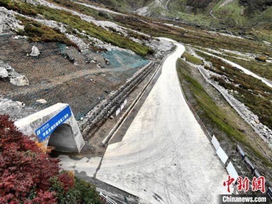 西藏墨脫第二條公路預(yù)計明年達(dá)到通車條件