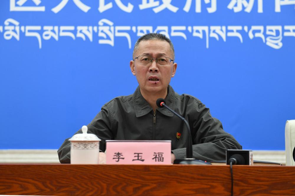 人民銀行拉薩中心支行黨委委員、副行長(zhǎng) 李玉福.JPG